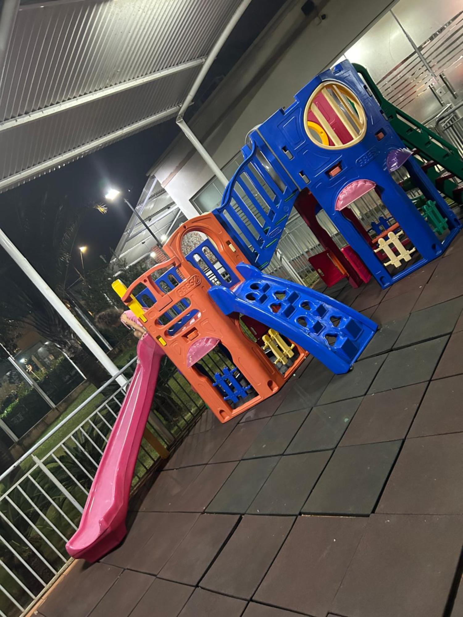 Ap Completo Vista Para Rua Arcond Wifi Piscina Londrina Dış mekan fotoğraf